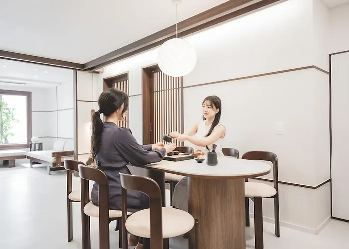 Appartamento Family For 10 - Jacuzzi - 3 Min To Seomyeon Station - Free Pickup Service *