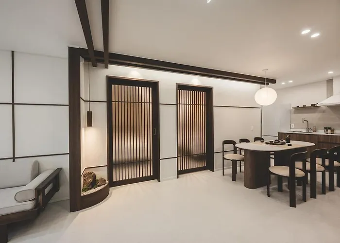 Appartamento Family For 10 - Jacuzzi - 3 Min To Seomyeon Station - Free Pickup Service *