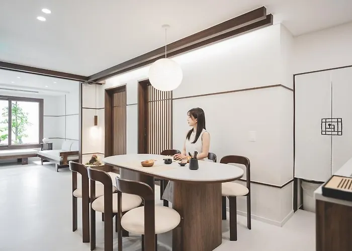 Appartamento Family For 10 - Jacuzzi - 3 Min To Seomyeon Station - Free Pickup Service