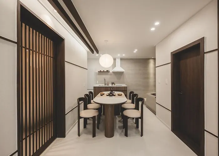 Family For 10 - Jacuzzi - 3 Min To Seomyeon Station - Free Pickup Service Busan
