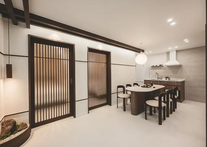 Family For 10 - Jacuzzi - 3 Min To Seomyeon Station - Free Pickup Service Appartamento
