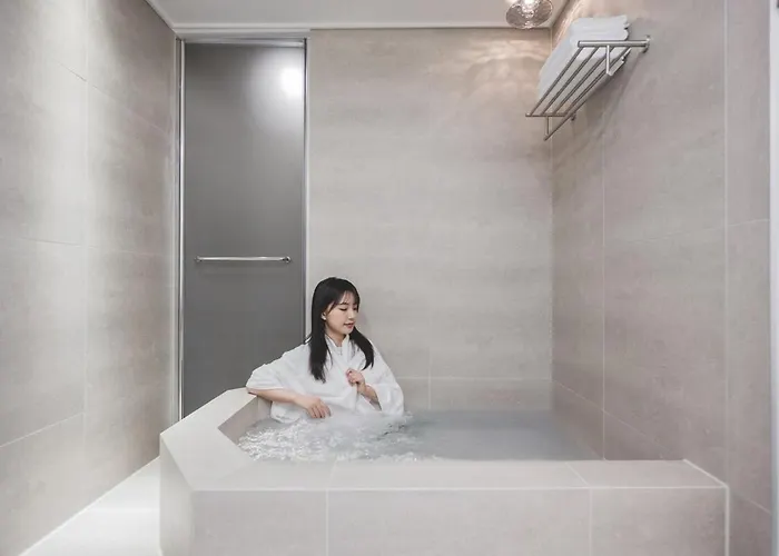 Appartamento Family For 10 - Jacuzzi - 3 Min To Seomyeon Station - Free Pickup Service
